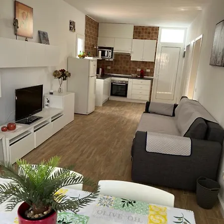 Molton Tenerife 2 Apartment *