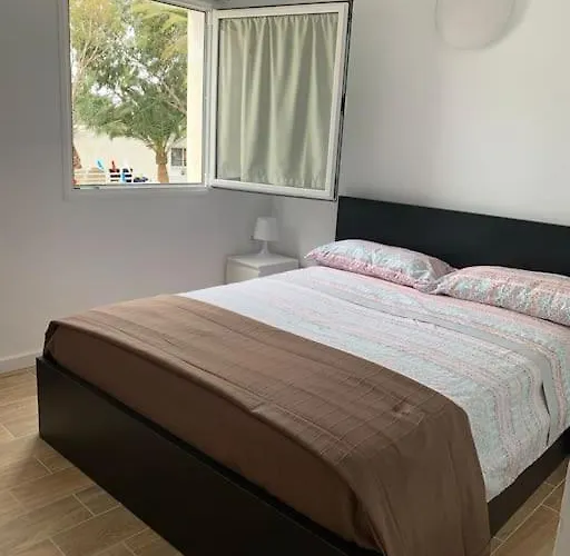 Molton Tenerife 2 شقة طوستا ديل سيلونثيو