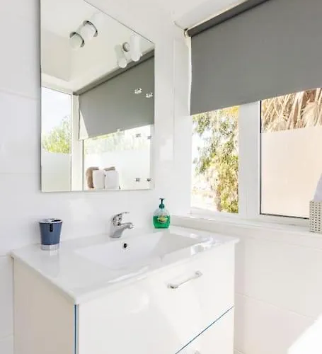 Molton Tenerife 2 شقة طوستا ديل سيلونثيو